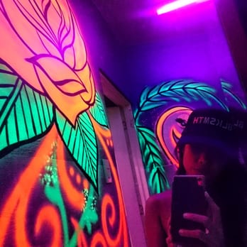 Señor Pollo - Psychedelic bathroom @senorpolloph : @blksmth.aestattic - Mexican Near Me - Makati, NCR Señor Pollo - Psychedelic bathroom @senorpolloph : @blksmth.aestattic - Mexican Near Me - Makati, NCR