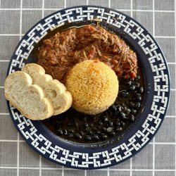 Nani's Restaurant - Lunch Ropa Vieja