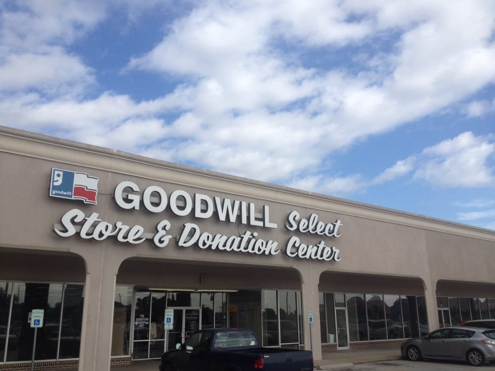 GOODWILL SELECT STORE AND DONATION CENTER Updated August 2024 13