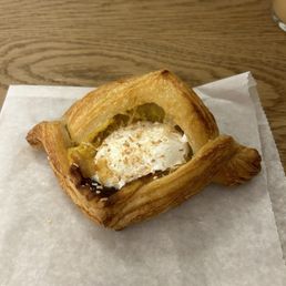 Passion fruit danish