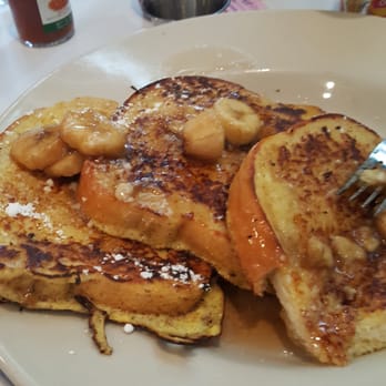 Sunset Grill - Caramelized bananas on French Toast...delicious - American Near Me - Fredericksburg, Texas