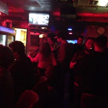 Gooski's - interiors - Dive Bars Near Me - Pittsburgh, Pennsylvania