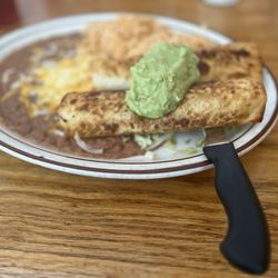El Tapatio - Flour Flautas with rice and beans!  AMAZING!