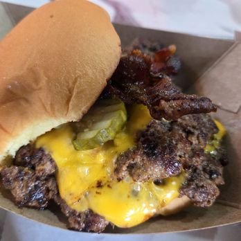 Papi Smash'd Burger - Burgers Near Me - Orlando, Florida