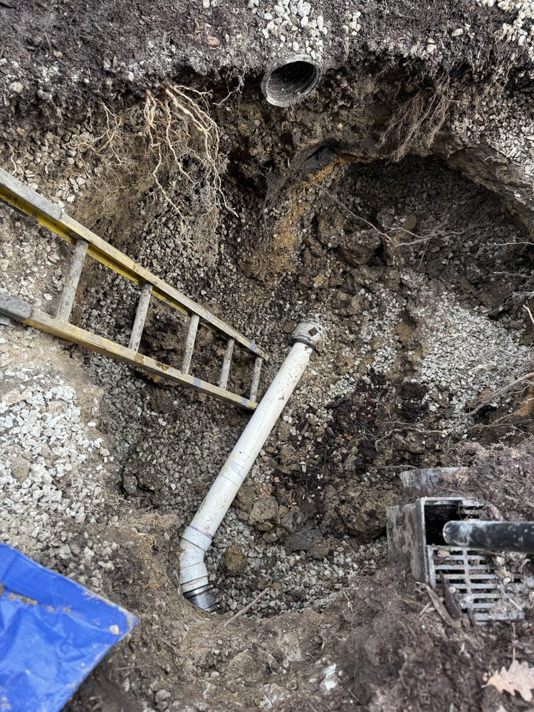 Slide of Bee Quick Plumbing & Sewer