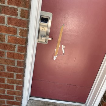 Sherwood Motel - Hole in the door from police - Hotels Near Me - Havelock, North Carolina Sherwood Motel - Hole in the door from police - Hotels Near Me - Havelock, North Carolina