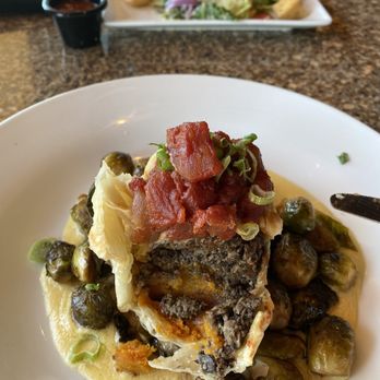Cincinnati Lager House - Squash Wellington - New American Near Me - Cincinnati, Ohio