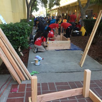 Abraham Lincoln High School - my team building planters #StrongerAsOne @LAWorksNow #MLK - Middle Schools & High Schools Near Me - Los Angeles, California Abraham Lincoln High School - my team building planters #StrongerAsOne @LAWorksNow #MLK - Middle Schools & High Schools Near Me - Los Angeles, California