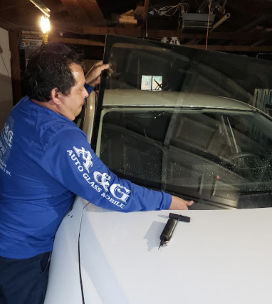 A N G AUTO GLASS MOBILE Updated September 2024 22 Photos Chicago, Illinois Auto Glass