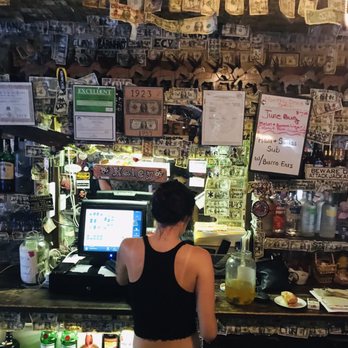 Oatman Hotel - American Near Me - Oatman, Arizona