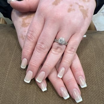 Nailsneedlove Studio - Nail Salons Near Me - Costa Mesa, California