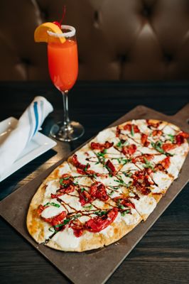 Woolley's Kitchen & Bar by null