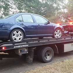 Everett's VW & Audi Auto Repair Specialists - Sniff! Sniff!