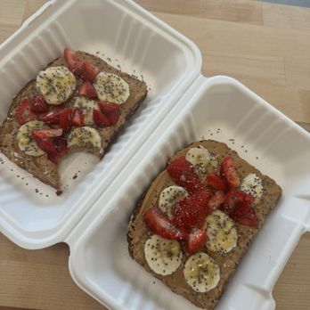 Berry Greens Juice Bar - Good example of Peanut Butter Toast - Juice Bars & Smoothies Near Me - Tucson, Arizona Berry Greens Juice Bar - Good example of Peanut Butter Toast - Juice Bars & Smoothies Near Me - Tucson, Arizona