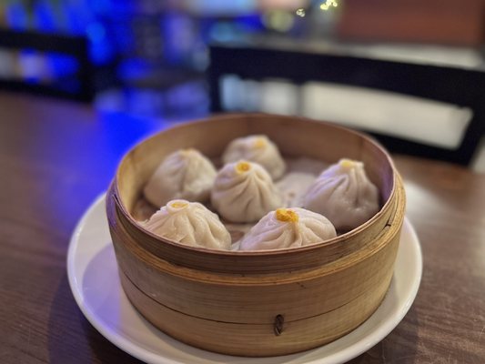 Dumpling Xuan by null