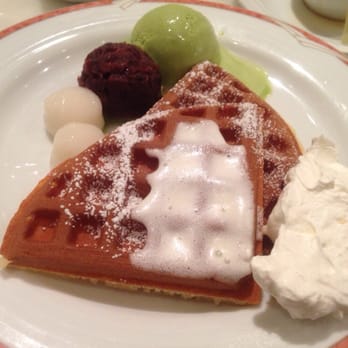UCC Coffee Shop - Waffles with green tea ice cream, red bean paste and shiratama! - Cafes Near Me - Hong Kong, HK