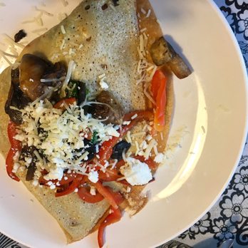 Crepes de Paris - Spinach crepe w/ mushrooms - Creperies Near Me - Brea, California Crepes de Paris - Spinach crepe w/ mushrooms - Creperies Near Me - Brea, California