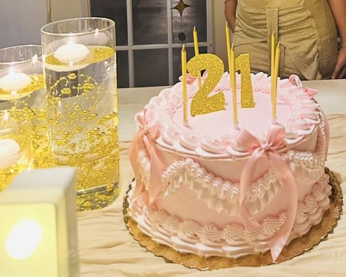 Candelaria's Bakery by null