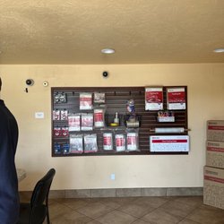 U-Haul Neighborhood Dealer - Lobby