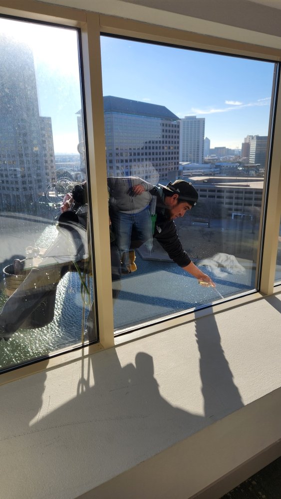 PRISTINE WINDOW CLEANING SERVICE 12 Photos 11227 Goodnight Ln