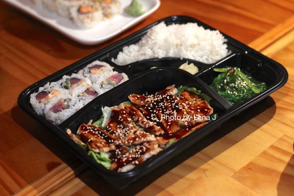 Kamiza Japanese Cuisine by null