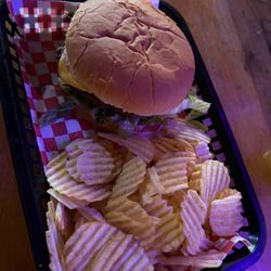 Bend General Store - Burger-huge!