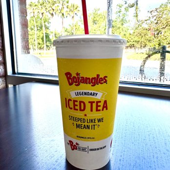 Bojangles -  a cup of iced tea - Fast Food Near Me - St Augustine, Florida