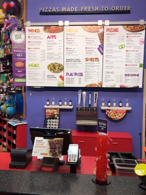 Chuck E. Cheese by null