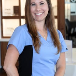 Bristol Family Eyecare - Bee Cave - Para Optometric Technician
Carly