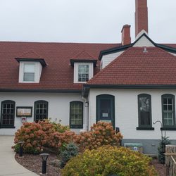 Lighthouse Gallery & Gifts