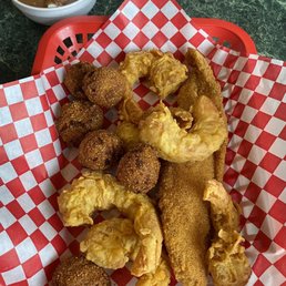Shrimp and fish basket with red beans and rice