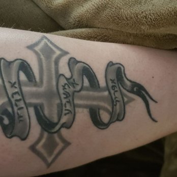 Bleeding Hearts Tattoo Emporium - Tattoo Near Me - Sandpoint, Idaho