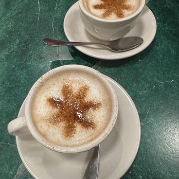 Cafe Bonjour - Breakfast & Brunch Near Me - Boston, Massachusetts
