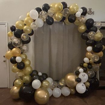 Roxstar Arrangements - Beautiful! - Balloon Services Near Me