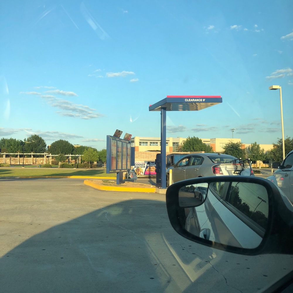 Braums Ice Cream & Dairy Store - Drive thru. - Ice Cream & Frozen Yogurt Near Me - Hurst, Texas