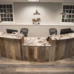 Avon Eye Care - Front Desk