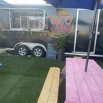 Taco Bravo - Outside seating - Tacos Near Me - Fort Walton Beach, Florida