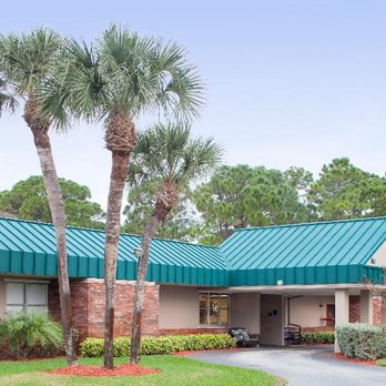 Huntington Place - Skilled Nursing Near Me - Rockledge, Florida Huntington Place - Skilled Nursing Near Me - Rockledge, Florida