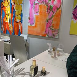 MAISON 10 - More art and perfume