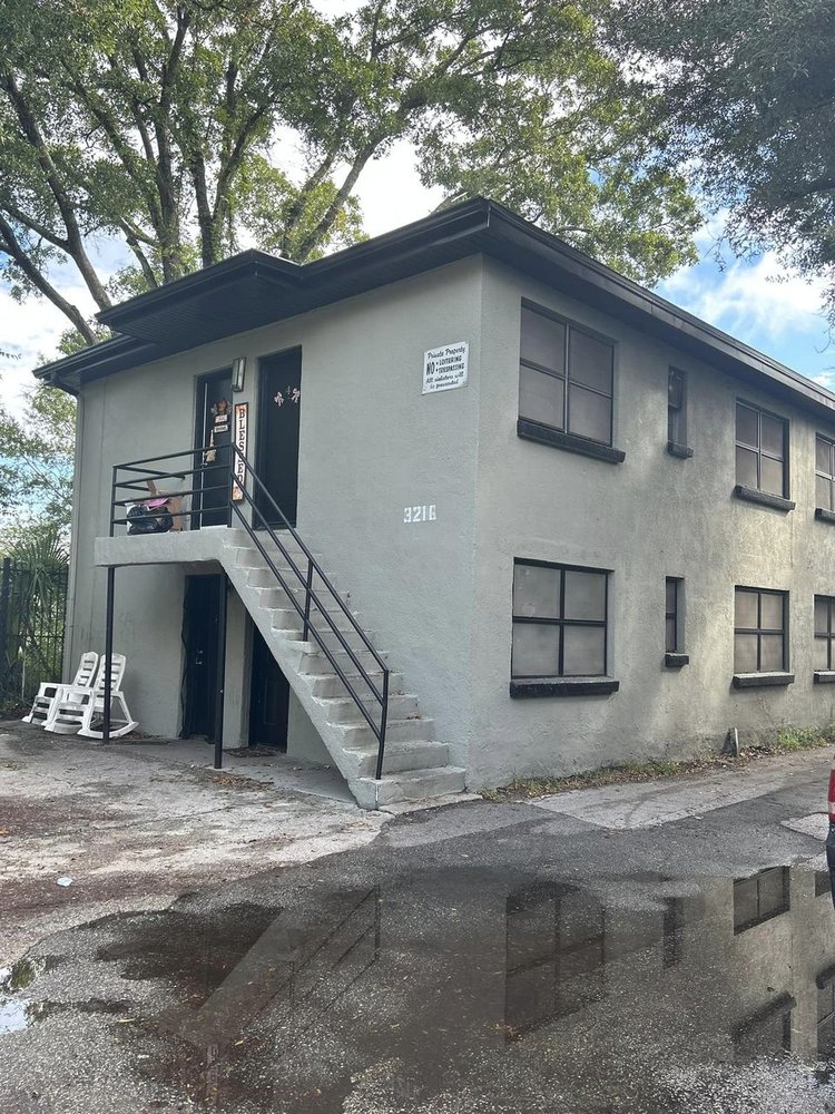 Slide of Compass Builder Services