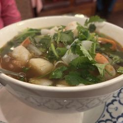 Bangkok Restaurant - Seafood koua-teaw noodle soup