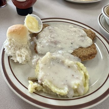 Jubilee Cafe - Chicken Fried Steak - Cafes Near Me - Kickapoo, Illinois