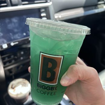 Biggby Coffee - Cafes Near Me - Pooler, Georgia