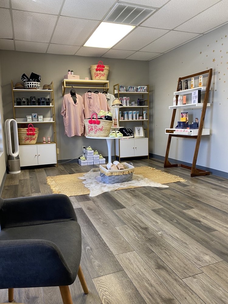 GloGirl Spray Tanning Logo