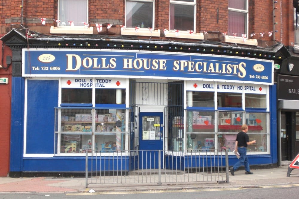 doll and teddy hospital