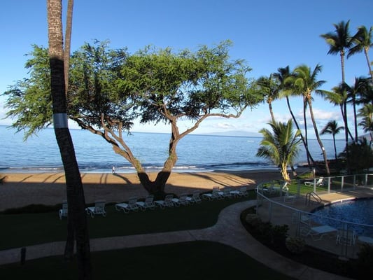The Hale Pau Hana by null
