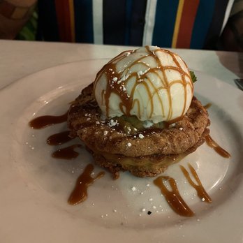 Stella - Apple tartlet - Italian Near Me - Burlingame, California Stella - Apple tartlet - Italian Near Me - Burlingame, California