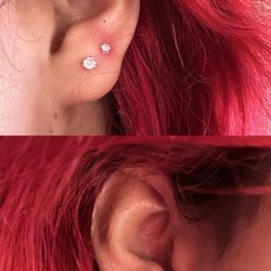 Bloodline Tattoo Shop - Double lobe piercing