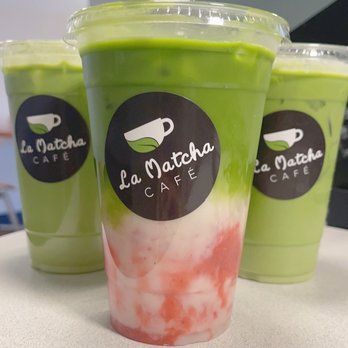 La Matcha Cafe - Strawberry Matcha Latte - Coffee & Tea Near Me - Burlingame, California