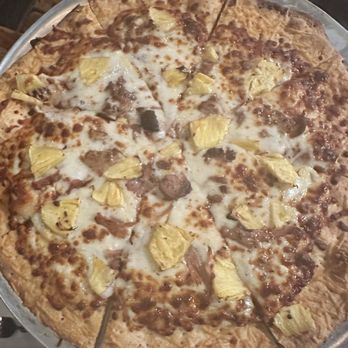 South Shore Tiki Lounge - Sweet Kalua Pizza - Pizza Near Me - Kihei, Hawaii South Shore Tiki Lounge - Sweet Kalua Pizza - Pizza Near Me - Kihei, Hawaii